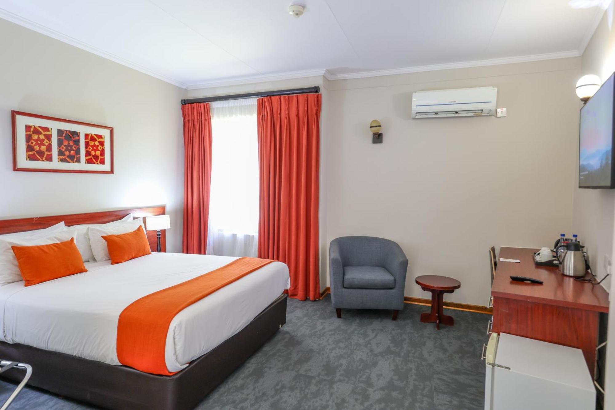 Cresta Botsalo Hotel Palapye Стая снимка