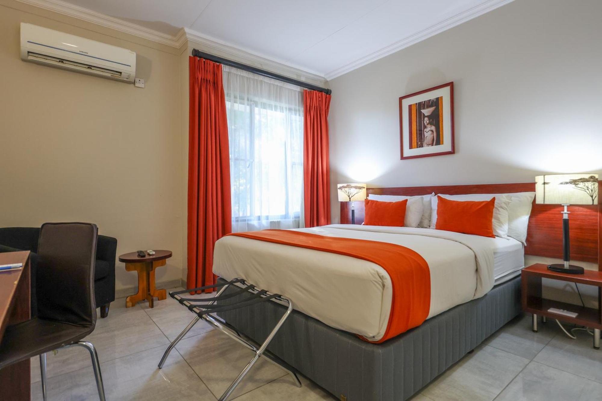 Cresta Botsalo Hotel Palapye Екстериор снимка