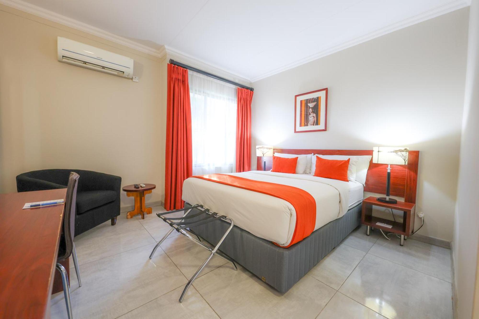 Cresta Botsalo Hotel Palapye Екстериор снимка