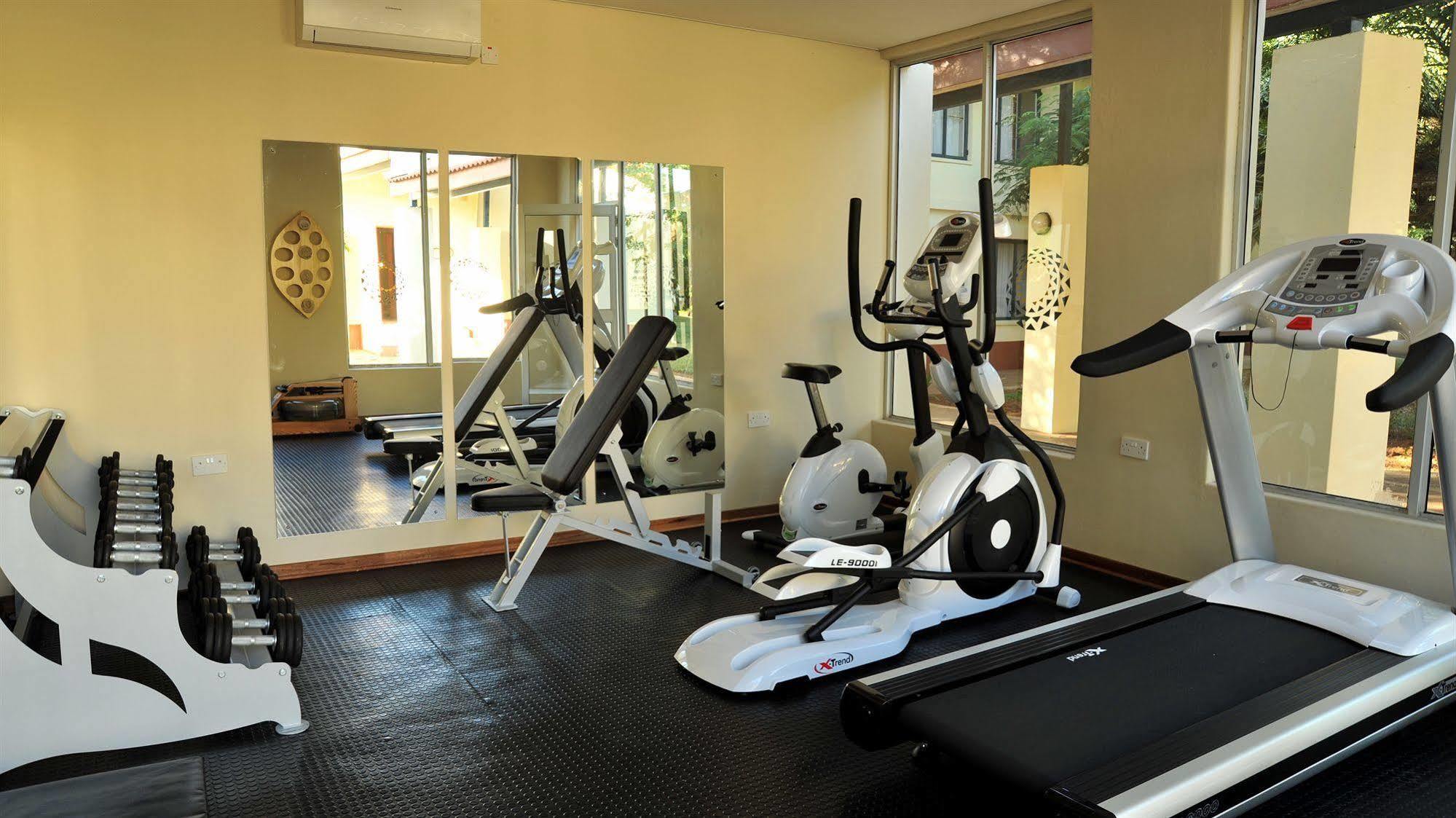 Cresta Botsalo Hotel Palapye Екстериор снимка